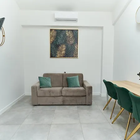 Διαμέρισμα Lukas 2 *