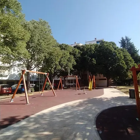 Lukas 2 Apartman Zadar